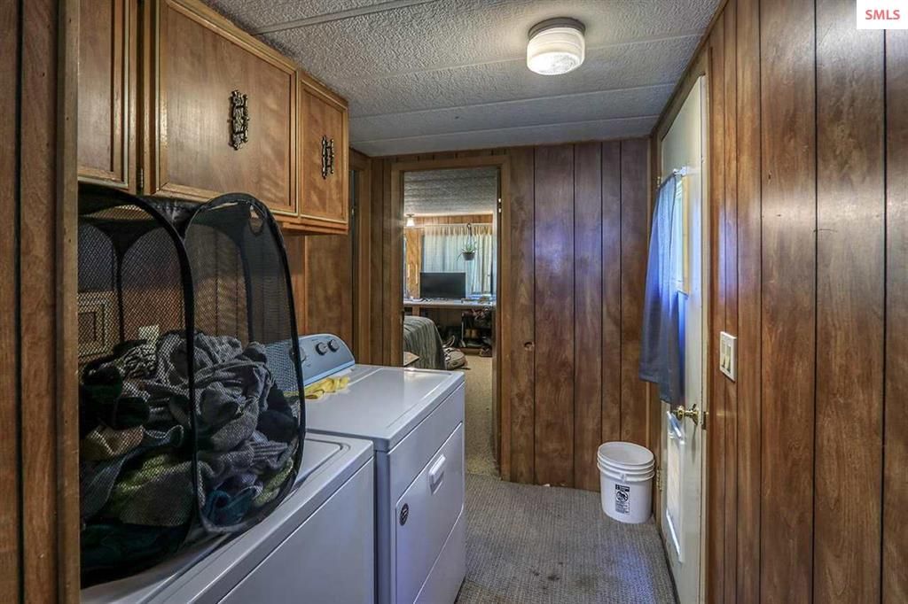Starrs Acreage: 830 Kootenai Cutoff Rd, Sandpoint, ID 83864